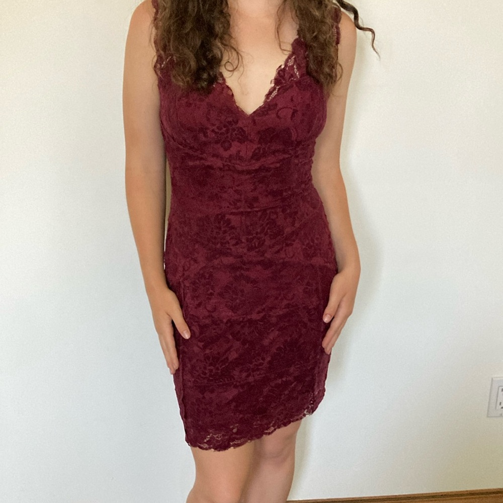 Guess Burgundy Lace Dress - Picture 4 of 5